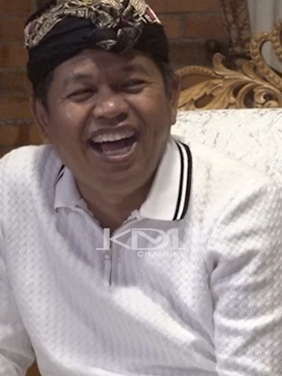 Mengenang para bintang dizamannya termasuk Ibu Kokom😄😄😄