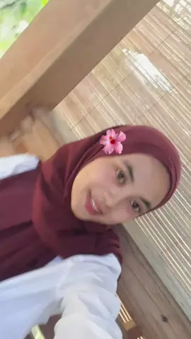 nggak usah pakek gula, soalnya aku udah manis hahah