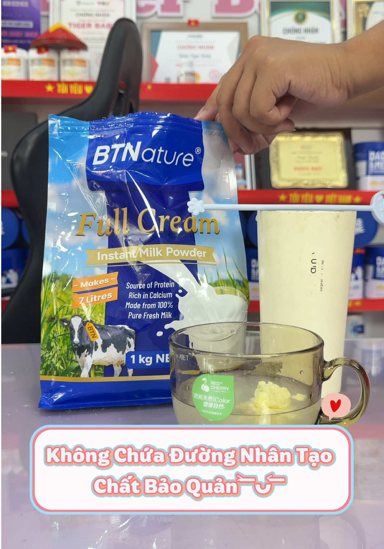 🌿 SỮA BỘT BTNATURE – LỰA CHỌN VÀNG CHO SỨC KHỎE CẢ GIA ĐÌNH 🌿 Từ những đồng cỏ xanh mướt tại Úc & New Zealand, nơi đàn bò Holstein được nuôi thả tự nhiên và thoải mái gặm cỏ lúa mạch đen “vàng xanh”, từng giọt sữa tươi đều được chọn lọc kỹ lưỡng để tạo nên dòng sản phẩm sữa bột BTNature cao cấp. ✨ Tại sao mẹ nên chọn BTNature tại Tiger Baby? ✔ 100% sữa tươi nguyên chất ✔ Giàu protein, canxi và các dưỡng chất thiết yếu cho sự phát triển ✔ Công nghệ sấy nhiệt độ trung bình độc quyền – giữ trọn dinh dưỡng & hương vị tươi ngon ✔ Kiểm định nghiêm ngặt về chất lượng & an toàn ✔ Đặc biệt: đạt Giải thưởng Hương vị Tuyệt hảo 3 Sao năm 2024 – khẳng định vị thế sữa bột cao cấp quốc tế🥛 Với hương vị kem béo ngậy, dễ uống, BTNature phù hợp cho mọi thành viên: 👉 Pha cùng ngũ cốc buổi sáng cho bé 👉 Làm sinh tố phục hồi sau tập luyện cho bố mẹ 👉 Trở thành đồ uống bổ dưỡng hàng ngày cho cả gia đình 📦 BTNature đã được tin dùng trên toàn cầu, với hơn 10 triệu sản phẩm bán ra, có mặt tại hơn 100 sàn thương mại điện tử và hơn 2.000 cửa hàng quốc tế. 💚 Tiger Baby tự hào là điểm đến tin cậy cho các mẹ khi tìm kiếm sữa BTNature chính hãng, mang đến nguồn dinh dưỡng thiên nhiên thuần khiết, an toàn cho cả gia đình. 👉 Đặt ngay hôm nay để nhận ưu đãi độc quyền tại Tiger Baby Store!#BTNature #TigerBabyStore #SuaBoBTNature #BTNatureGoldPlus #BTNatureVN          𝐓𝐈𝐆𝐄𝐑 𝐁𝐀𝐁𝐘 𝐒𝐓𝐎𝐑𝐄 - 𝐒𝐡𝐨𝐩 𝐒𝐮̛̃𝐚 𝐌𝐞̣ 𝐕𝐚̀ 𝐁𝐞́ 📍 Đ𝑖̣𝑎 𝐶ℎ𝑖̉: 𝑆𝑁 66, 𝑇𝐷𝑃 𝑉𝑎̆𝑛 𝐺𝑖𝑎̀𝑛𝑔 , 𝑃ℎ𝑢̛𝑜̛̀𝑛𝑔 𝑇𝑎̂𝑛 𝑇𝑖𝑒̂́𝑛 , 𝑇𝑃 𝐵𝑎̆́𝑐 𝐺𝑖𝑎𝑛𝑔 , 𝑇𝑖̉𝑛ℎ 𝐵𝑎̆́𝑐 𝐺𝑖𝑎𝑛𝑔. 🌐 Website: Tigerbaby.dinogpt.vn ☎️ Hotline: 0824126222 - 0386615322 📧Gmail: Tigerbabyshop98@gmail.com Titok : www.tiktok.com/@tigerbabysh0p