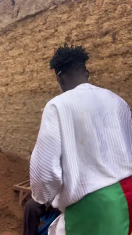 #burkinatiktok🇧🇫🤣🤣🤣 #tiktokcotedivoire🇨🇮 #pourtoi #tiktokmali🇲🇱223 #comedi #viral_video_tiktok #tik_tok #vues @Yadega.67International bf🇧🇫 