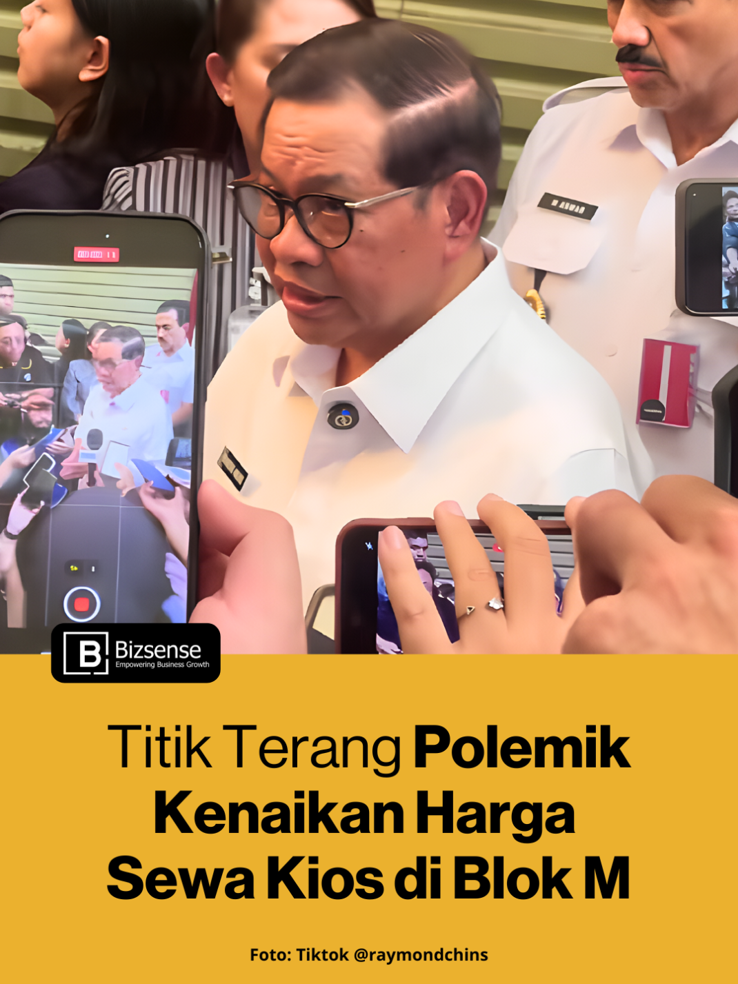 Naiknya harga sewa kios di Blok M bikin banyak pedagang UMKM kelimpungan  Ada yang sampai memilih angkat kaki karena biaya melonjak drastis. Padahal Blok M dulunya jadi pusat ekonomi kerakyatan yang ramai. Tapi ada kabar baik juga. Gubernur DKI Pramono turun tangan kasih solusi: gratis sewa 2 bulan di Blok M Hub dengan fasilitas yang lebih nyaman dan modern. Harapannya, UMKM bisa tetap bertahan dan bangkit lagi. Nah, menurut kalian gimana Smartpreneurs? Tulis pendapatmu dikolom komentar Tetap semangat untuk semua pejuang UMKM  Perjuangan kalian adalah denyut nadi ekonomi Indonesia 🇮🇩 Video Source: https://www.tiktok.com/@andremandorr https://www.tiktok.com/@pramonoanungw #umkmindonesia #umkm #umkmbangkit #bisnisonline #digitalmarketing #pengusahamuda #peluangusaha #umkmgoonline #indonesia #umkmnaikkelas #bizsense #smartpreneurs #wargajagawarga #indonesiaberbenah 