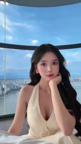 Đang tập trung cho sự nghiệp thôi Chứ em mà rảnh thì khối anh bận đấy…😎#minhanhxinh 
