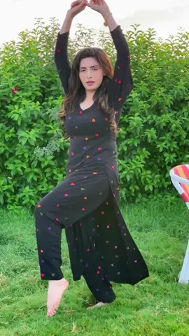 Sheshy sa badan lehray Sajn#tiktok please unfreeze my account#میرا رائے #foryoupage #foryoupage #foryoupage مجرا 