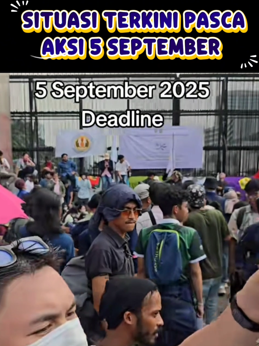 situasi terkini di depang gedung dpr ri #dpr #demo #beritaviral #demo5september2025 #beritatiktok 