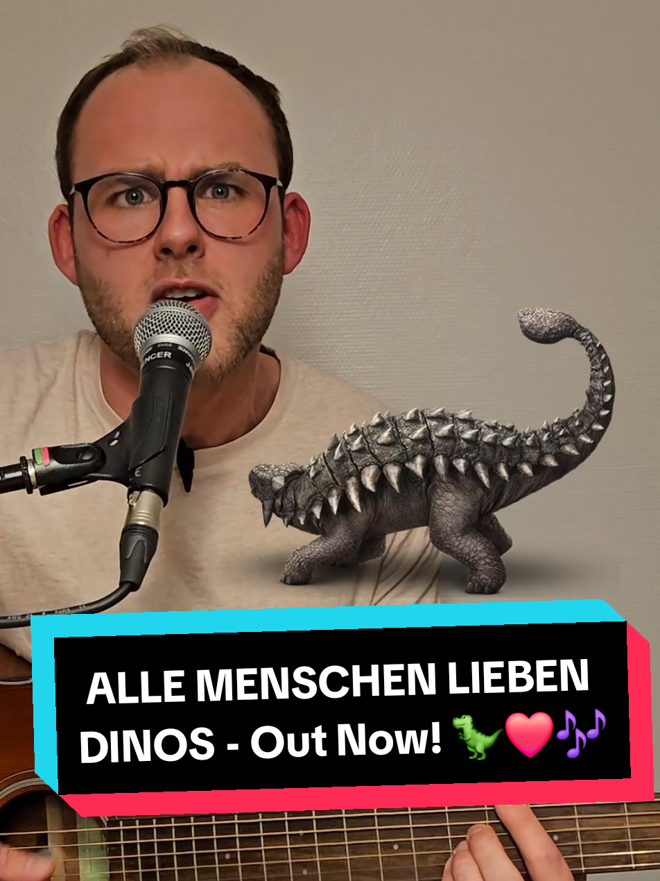 Ist dein LIEBLINGS-DINO dabei?! 🦖❤️🎶 Höre diesen Song ab sofort auf allen Musik-Streaming-Plattformen! 🔊🦕🌋 #dinos #dinosaurier #jurassicpark #viral #comedy 