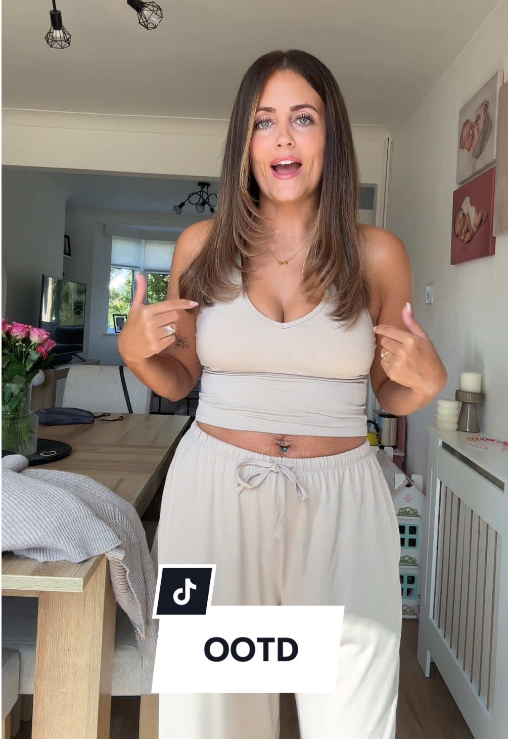 My outfit of the day! Lots kept asking in my video this morning where my outfit was from 😘 bargain!! So comfy and cute I love it so much! I’m also 5”5 and size 10 and it’s true to size 😙 #tiktokmademebuyit #loungeset #OOTD #fitcheck #sale 