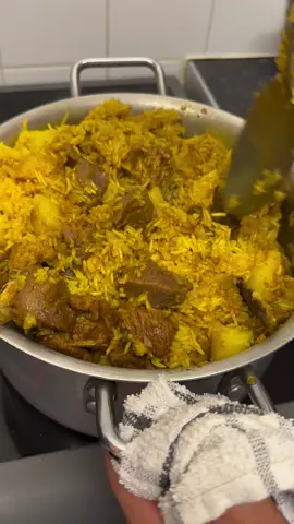 গরুর মাংসের খিচুড়ি 