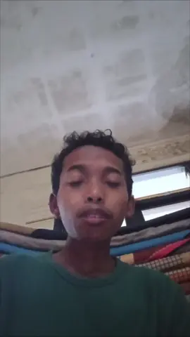 Suaranya ga kuat