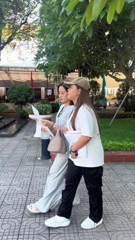 Khai giảng 2025 của các con luôn có mẹ ❤️#trangkaroll #karollfashion #trangkaroll81 #vlogs 