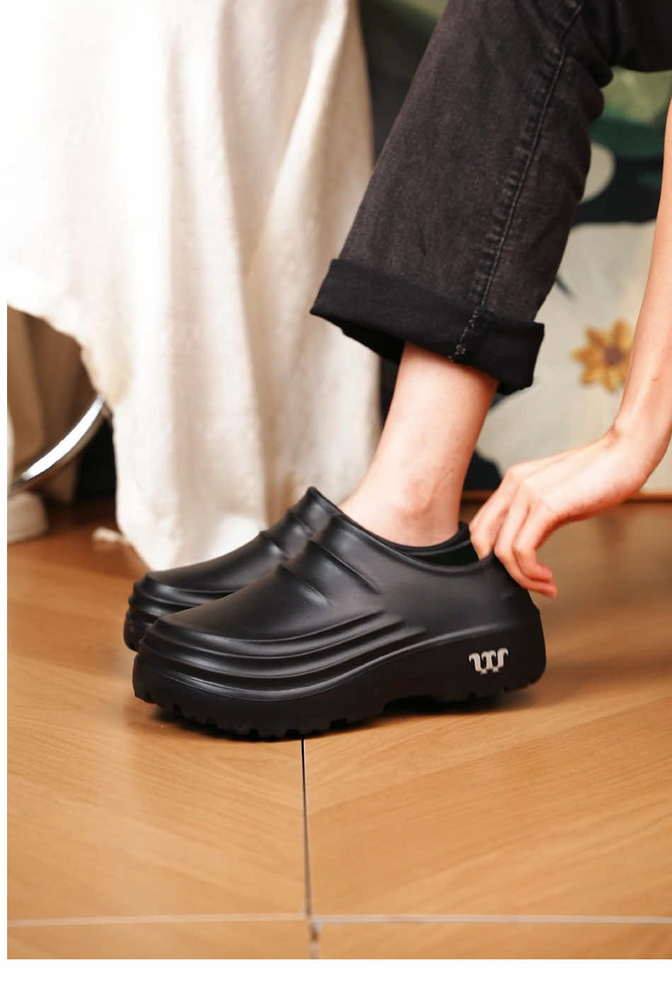 Waterproof shoes for women,it’s comfortable #shoes #sneakers #chefshoes #TikTokShop #walkingshoes   