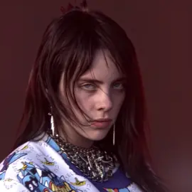 THE ICONIC BACK BEND >>topaz: mine >scp: overbills >>smooth fade/shake/cc: @overbills  >presets: mine >>@BILLIE EILISH  #billieeilish #billieeilishedits #foru #viral #foryoupagе 