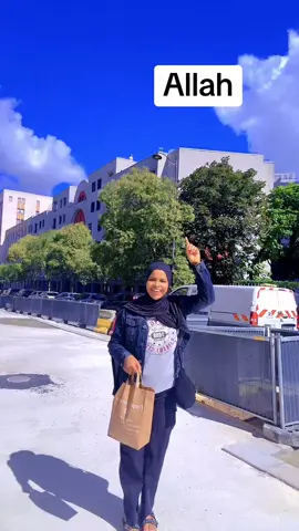 #creatorsearchinsights #videoviral #capcut_editor_17  @📚🦋جميلة🧕🏼  @Baïda saldian diallo💕🫶🏻  @MIMI 