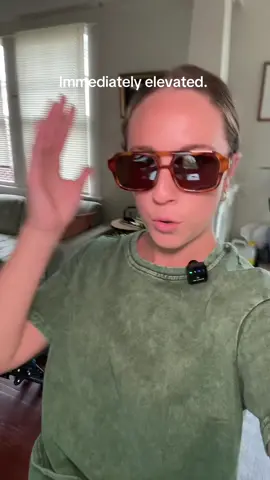 Cool girl sunnies alert #womenssunglasses #sojossunglasses 