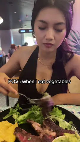 POV : when I eat vegetables 🥒 ##fyp #thailanguage #vegetables #buffalo #funnyvideos 