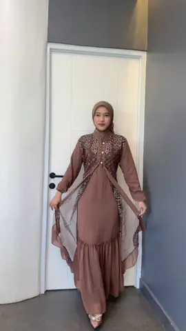 #promoseruweekend #ootdhijab #gamiscantik #fashiontiktok 