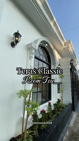 TERAS CLASSIC Room Tour  Project Renovasi FASAD Teras minimalis, menjadi American Classic Ukuran Lebar 7 m x Panjang 5 m Dengan Jendela Aluminium Lengkung dan Pintu Lengkung Besi Tempa  dari Client kami @Gie Sha @Annisa Winarno  📍Kertosono-Nganjuk  #terasclassic #americanclassic #terasestetik #kontraktorkediri #pintubesitempa 