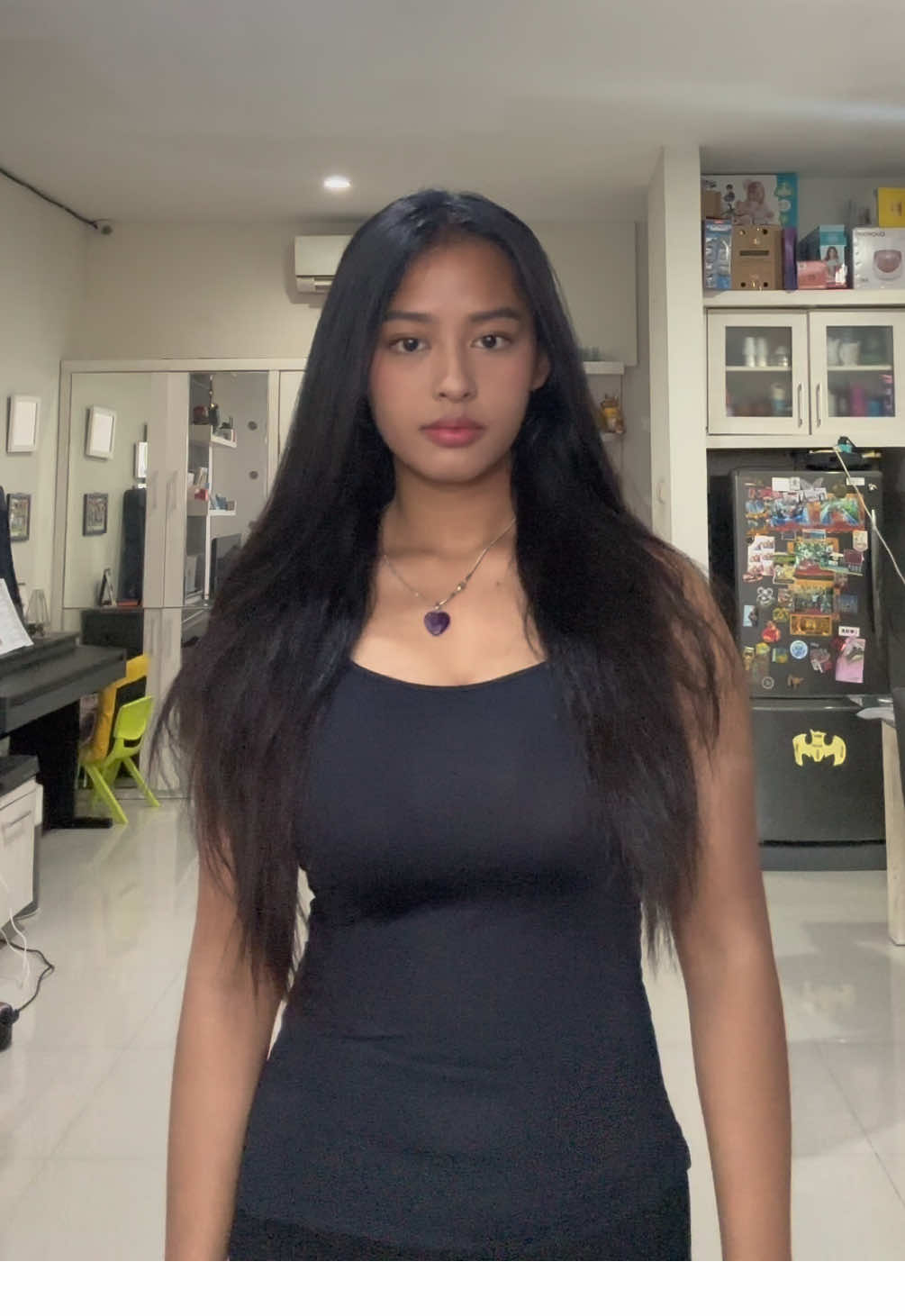 Alexa | 19 tahun | 168cm | 61kg | Jakarta  | @UI FASHION WEEK @2ICONS #UIFW2026 #UIFWMODELHUNT2026 #Chromepelago 