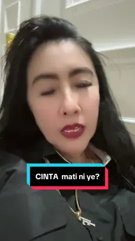 Uhuyy #cinta#sejenis #uhuy 