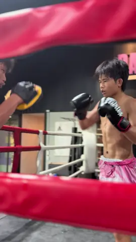 ใกล้วันแล้ว เอาหน่อย ใส่ให้สุดลุยๆ🫶💪💪#โค้ชมวย #boxing🥊 #บางแสนไฟท์คลับ #ทำร่างกายนักมวย #ฟืด 