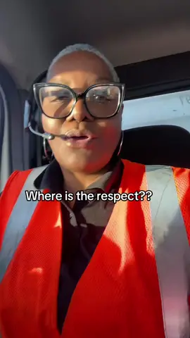 Where is the respect for one another?#truckdriver #truckher 