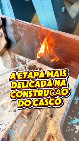 A ETAPA MAIS DELICADA NA CONSTRUÇÃO DO CASCO #carpintarianaval #barcosartesanais #construcaonaval #tabuadoresbordo #vidanomar