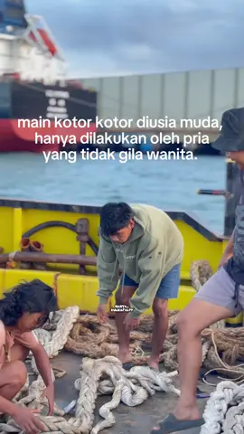 #CapCut #pelautpunyacerita⚓⚓⚓ #tbmimil03 #pelautindonesia🇲🇨🇲🇨⚓🚢 #fyppelautindonesia🛳⚓💪 