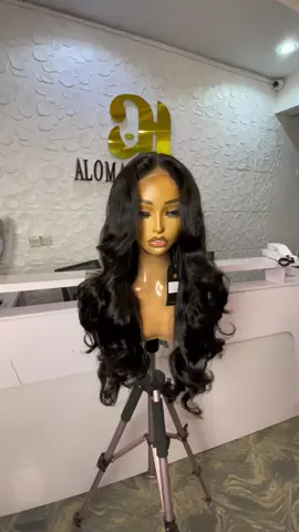Luxe Bodywave - 870,000 28” +7*7HD 400g 1B
