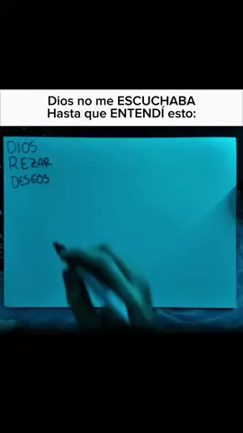 No, Dios no te escucha, rezar no funciona y tus deseos nunca serán realidad hasta que aprendas a comunicar con el Creador. 📚 Versículos como: - Mateo 6:7 “No debemos orar en repeticiones vanas como los gentiles, que piensan que por su palabrería serán oídos” 👤 Está claramente dictado que no debemos hablar con Dios en nuestra lengua porque no nos conecta con él. ‼️ Entonces, hasta que no hablas con el Creador en su idioma, nunca te hará caso. Pasajes como: Job 12:7-10 “Debemos preguntarle a las bestias, los cielos y las tierras, además que los peces, que hasta ellos nos enseñarán.” 📈 Esto indica que Dios puede comunicar con todo lo que existe ¿Crees que dios habla español o debes comunicar con emoción en el idioma que quieres? ¿Cómo sabes que un perro te va a ladrar cuando has caminado por ese callejón? 🙅 El tío no te está sujetando un fucking cartel diciéndote que te va a ladrar… No. - Es porque lo puedes sentir. ‼️ Es la emoción lo que te conecta a entender a los perros. ¿Cómo sabes que va llover? ¿Cómo sabes que va hacer calor ese día nada más despertarte? ¿Cómo lo puedes explicar sin la emoción? ✍️ Te han enseñado a orar con simples palabras, en vez de decirte que la clave es sentir aquello por lo que estás rezando. ☝🏼No se trata de simplemente arrodillarse y decir bla, bla, bla… No. 🧎 Se trata de arrodillarse y ver y creer ferventemente aquello en lo que quieres tener para poder recibirlo. 🫂 Al rezar, debes sentir con convicción el deseo que quieres tener como si ya lo tuvieras. 🙏 Así Dios, Alá, el Universo, como quieras llamarlo, entenderá que aquello te corresponde. - El problema viene cuando estás puesto a prueba por ese deseo. Ahora, mi pregunta es: - ¿estás dispuesto a sentir aquello que deseas sin distraerte el tiempo necesario para que se convierta en una realidad? Si ese es el caso, comenta la palabra “DESEO” para averiguarlo más. #español #motivacion #mentalidad