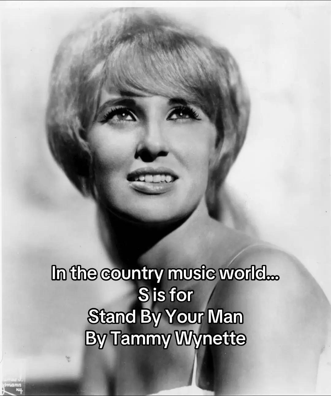 Like there was another choice: Stand By Your Man by Tammy Wynette! There was no debating this one!  #standbyyourman #countrymusic #fyp #foryoupage #huntsvillealabama 