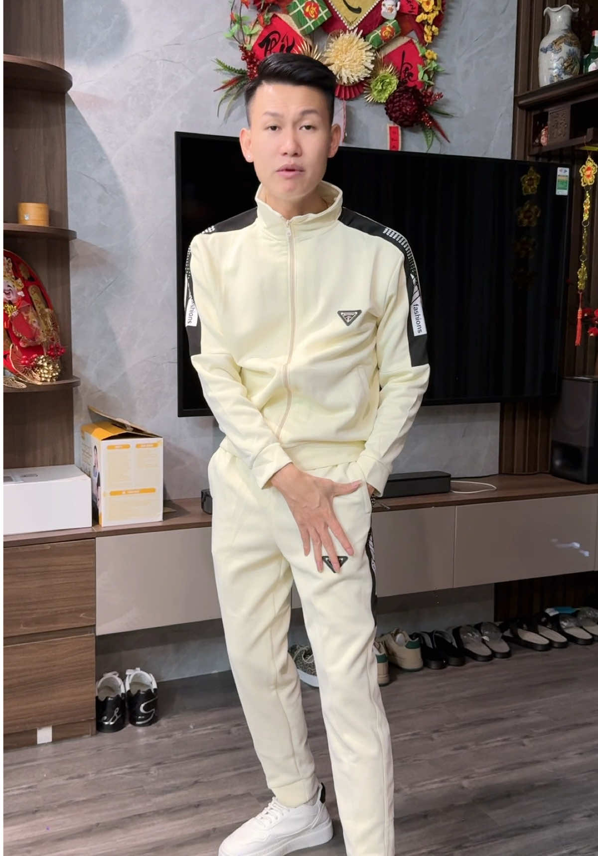 Lên Cho Anhem Bộ Nỉ Nam Nữ #duythuong #xuhuong #phoidodep #phoidonam #quanaothudong 