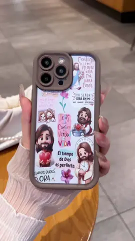 Jesus es el camino, la verdad y la vida 🙏 #Love #dios #jesus #oracion #jesuslovesyou #god #fyp #cristiana #phonecase #holy #iphone #amen #case #faith #christian #trust #trending #innovation #parati #hope #emotional #bible #inspirational #TikTokShop #viral #aesthetic #foryou #mood #foryoupage #tiktokshopcreatorpicks #dealsforyoudays #2025 #freeshipping 