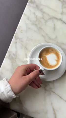espresso nails 🍂🧸🥐☕🍪 ib @Allysa 🖤  #fallnails #fallnailtrends #brownnails #nailinspo 