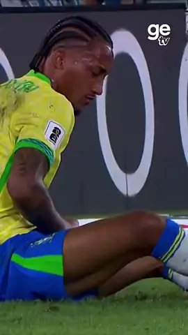 joago perdo passar mal no meio do jogo #selecaobrasileira #brasil #getv #joaopedro 