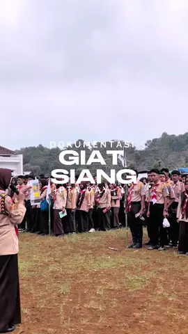 ⚜️ Satya Ku Kudarmakan, Dharma Ku Kubaktikan ⚜️ SALAM PRAMUKA ⚜️🔥 Pada siang hari ini, Pramuka melaksanakan kegiatan dengan fokus pada empat materi utama, yaitu: 1. Kepemimpinan 2. Pengelolaan Sosial Media 3. Photography Techniques 4. Pola Mekanisme Pembinaan (POLMEKBIN) Kegiatan ini bertujuan untuk meningkatkan pengetahuan, keterampilan, serta membentuk karakter anggota agar mampu menjadi pribadi yang mandiri, kreatif, dan bermanfaat bagi masyarakat.