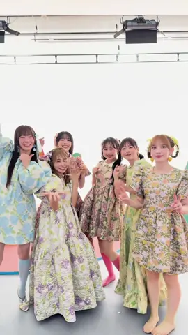 TikTok人気曲ランキングにランクイン🌍🔥 @松本かれん（ FRUITS ZIPPER ） @るなぴ @早瀬ノエル (FRUITS ZIPPER) @真中まなふぃーちゃん @おすず @月足天音あまねきFRUITSZIPPER @櫻井優衣(☺️)  #FRUITSZIPPER  #ふるっぱー  #ぴゅあいんざわーるど 
