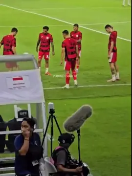 Before match 👌🏼 #fyp #justinhubner #timnasindonesia 