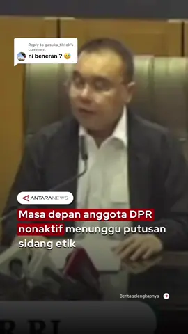 Replying to @gasuka_tiktok Wakil Ketua DPR RI, Sufmi Dasco Ahmad, menegaskan bahwa anggota DPR yang telah dinonaktifkan partainya tak lagi menerima hak keuangan. Hal ini merupakan hasil rapat pimpinan sebagai bagian dari tindak lanjut atas tuntutan publik. Proses etik terhadap para anggota nonaktif tersebut kini diserahkan ke Mahkamah Kehormatan Dewan (MKD) dan akan dikoordinasikan dengan mahkamah partai masing-masing. Dasco menyebut keputusan akhir soal status mereka akan bergantung pada hasil sidang etik.  Sebelumnya, DPR juga telah menyetujui penghentian tunjangan rumah dan moratorium kunjungan luar negeri, sebagai respons atas desakan tuntutan rakyat 