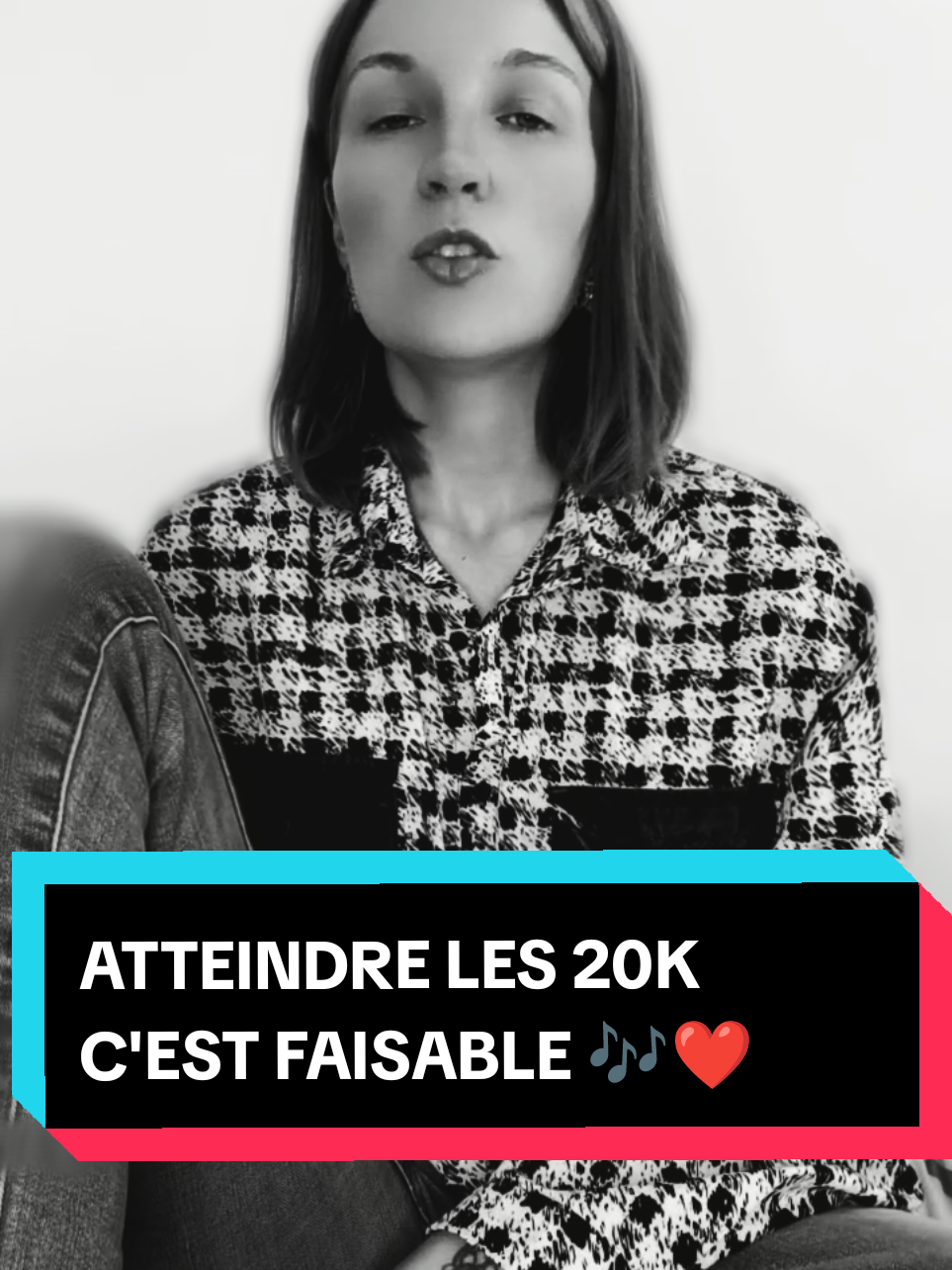 Bon ba j'ai modifier le texte parce que bon , la traduction anglais francais parfois sa donne des phrases , pas trop française pour le coup lol.  j'espère que ce texte vous plaira n'hésitez pas à mettre un petit avis en commentaire #VoiceEffects @Amy Winehouse 
