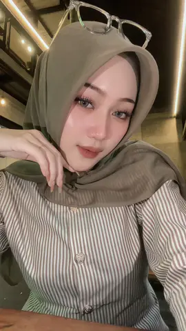 spil outfit disini bub👉🏻@hani.n 💋