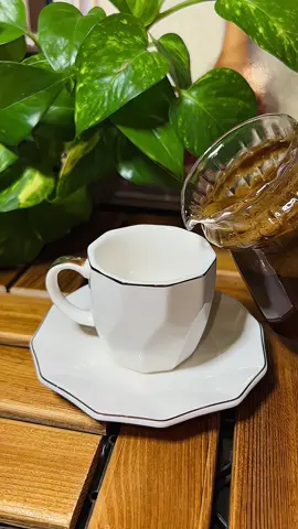 البصمة لا تُؤخذ، تُترك🌱☕️ .. #your_coffee #قهوه #قهوة_المساء #قهوتي  #creatorsearchinsights 