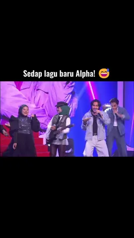 Bang Bang! Ini Pizza.. pon boleh! Special customised lagu untuk Fana & Elysha tau 😂 The Chosen One Xtra 🕘 Setiap Jumaat | 9 malam 📍 Astro Ria (104), Astro Ceria (611) & strim di Astro GO / Sooka 🕘 Ulangan setiap Sabtu 3 petang & Ahad 9 malam di Astro Ceria #TheChosenOne #TheChosenOneXtra #AstroCeria Suka rancangan dan drama terbaharu? Nikmati hiburan tempatan dan antarabangsa tanpa henti dengan Astro One — kini dengan bundle eksklusif Disney+ Hotstar dan HBO Max, dari RM69.99/sebulan.