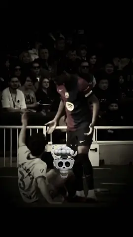 Do not mess with Yamal 🥶☠️ #yamal #football #barcelona #messi 