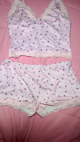 Set de pijama #pijamasset #pijama #pijamas #tiktokshopcreatorpicks 