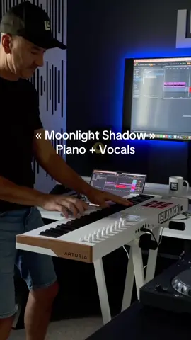 Moonlight shadow at piano and vocals #moonlightshadow #remix #piano 