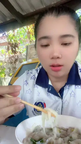 กินหยังก่อแซ่บ #ก๋วยเตี๋ยว #อร่อยบอกต่อ #เทรนวันนี้ 