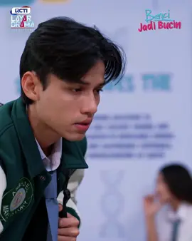 Daffa Dinda bisa stop gak bikin Buciners jadi salting brutal kayak giniii 🫵🏻🫵🏻🫠🫠 Benci Jadi Bucin setiap hari pukul 16.45 WIB hanya di RCTI #bencijadibucin #layardramateroke #dramaseriesterbaik #adzandodavema 