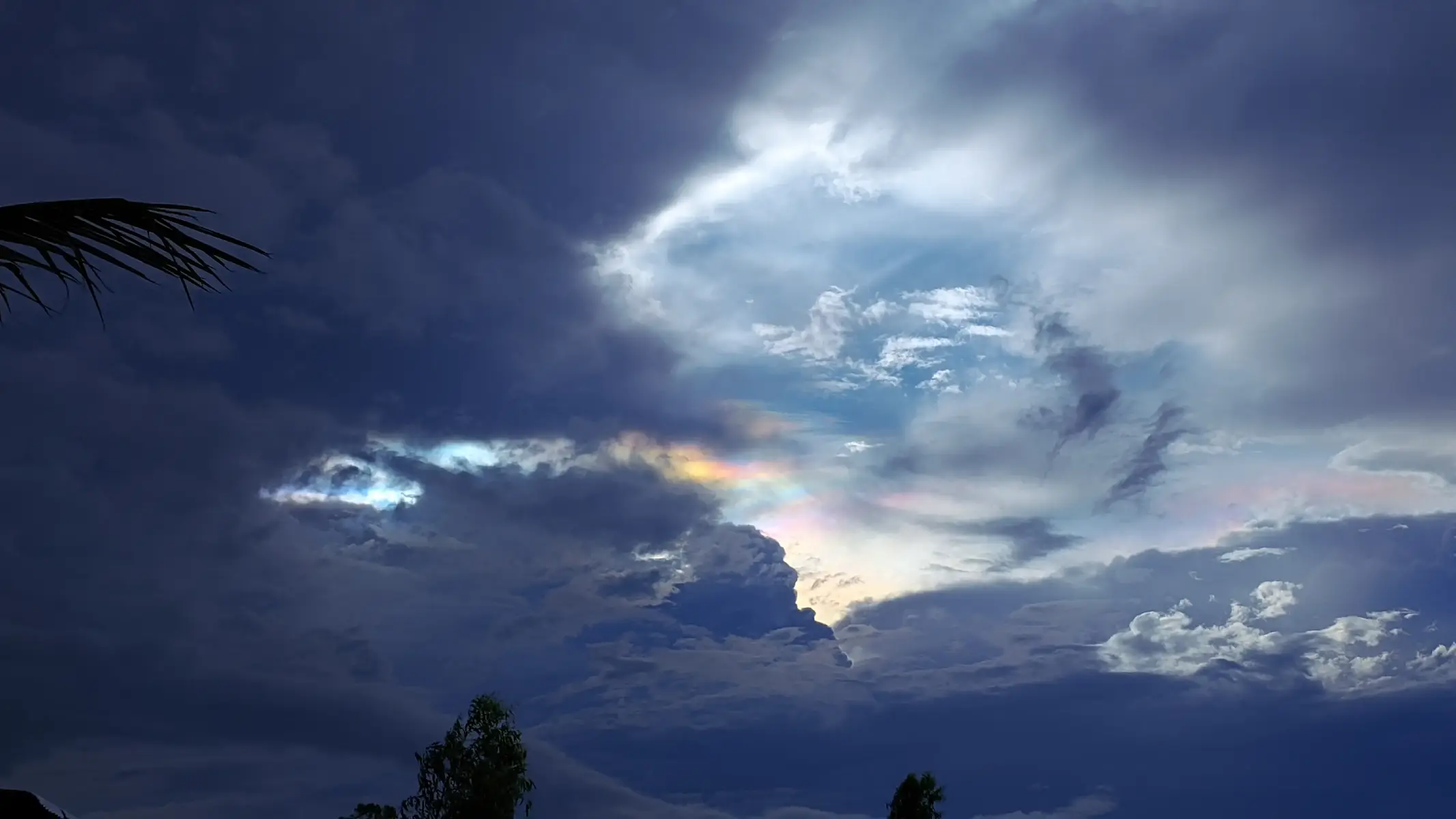 𝙍𝙚𝙙𝙢𝙞 𝙉𝙤𝙩𝙚 𝟭𝟯 𝙋𝙧𝙤 𝟱𝙂 📸💫 #xiaomi #redminote13pro5g #hyperos2 #sky 