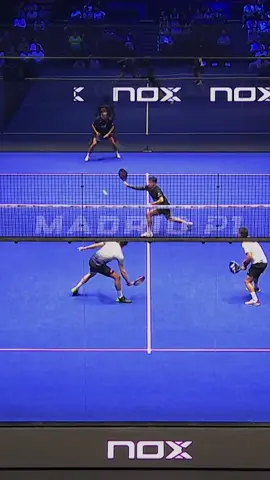 This...what was this? 😵‍💫🔥 #PremierPadel #MadridPremierPadelP1 