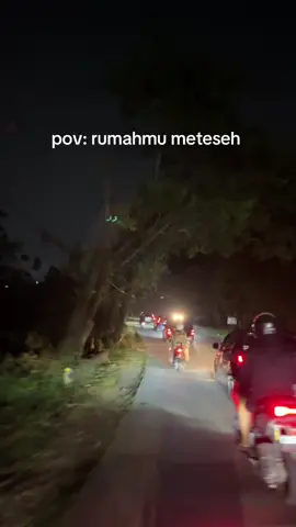 yang kalau pulang dari tembalang harus ngelewatin sigar bencah #fyppppppppppppppppppppppp #semarangstory#semarang #fypシ゚ 