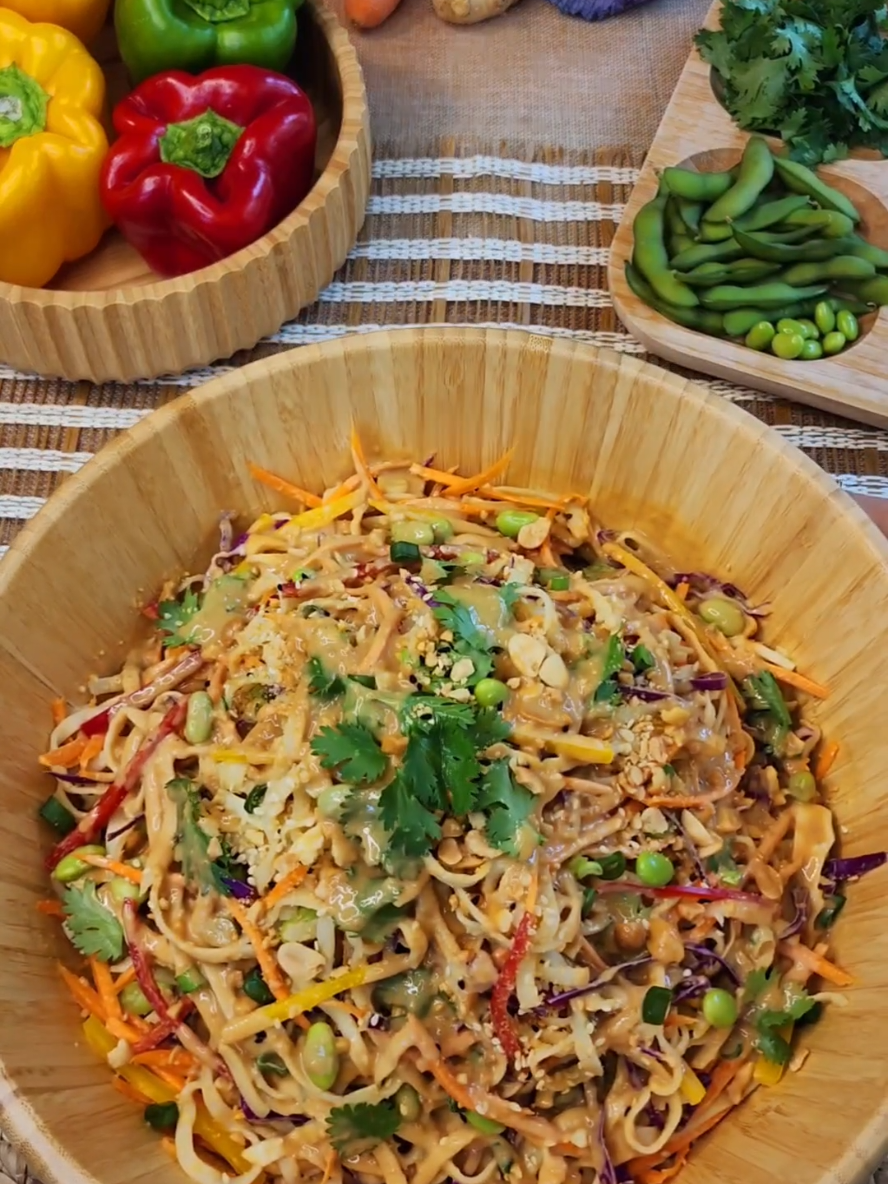 Noodles Rainbow Salad * Egg Noodles  * Edamame * Carrots  * Red Bell Pepper  * Yellow Bell Pepper, Spring Onions, Sesame, Nigella Seeds, Peanuts, Red Cabbage,White Cabbage,Coriander  Peanut Butter Dressing  * 2 Tbsp Peanut Butter  * 3 Tbsp Soy Sauce  * 2 Tbsp Rice Vinegar  * 1 Tbsp Sesame Oil * 1/2 tsp Ginger 🫚   * 1 tsp Garlic Powder  * Water  #salad #peanutbutter #noodlessalad #noodlesalad #noodles   